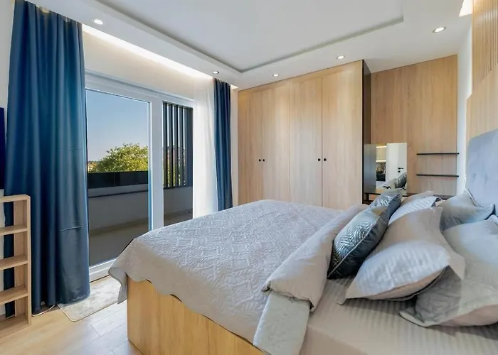 Villa Adina *